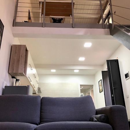 Apartamento Loft Vicolo Lavico CTA Exterior foto